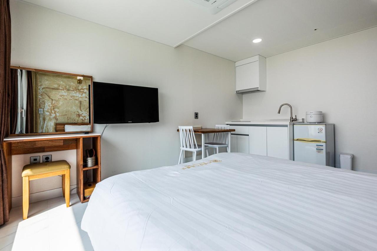 Aewol Oceanstay เมืองเชจู ภายนอก รูปภาพ
